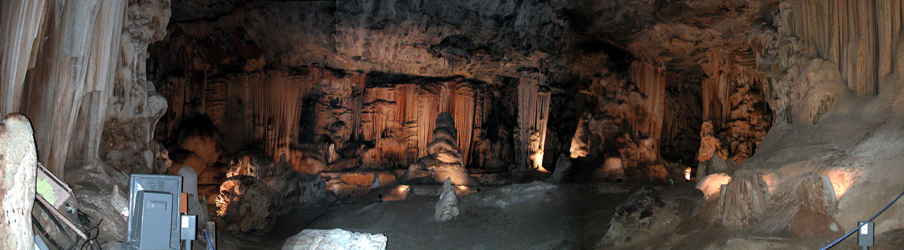¥Cave1